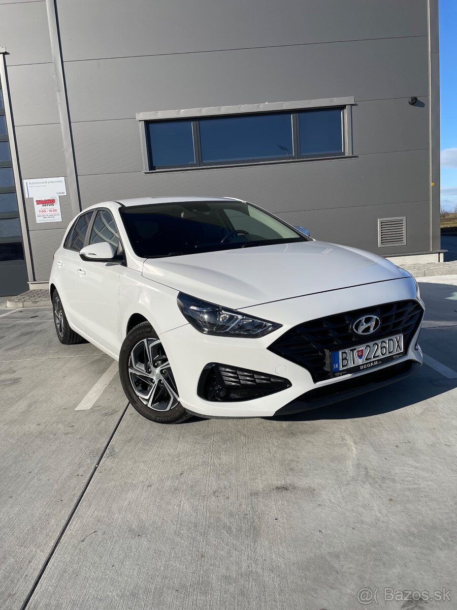 Hyundai i30 1.6CRDi M6 Comfort+Comfort pck. Záruka- Nebúrané