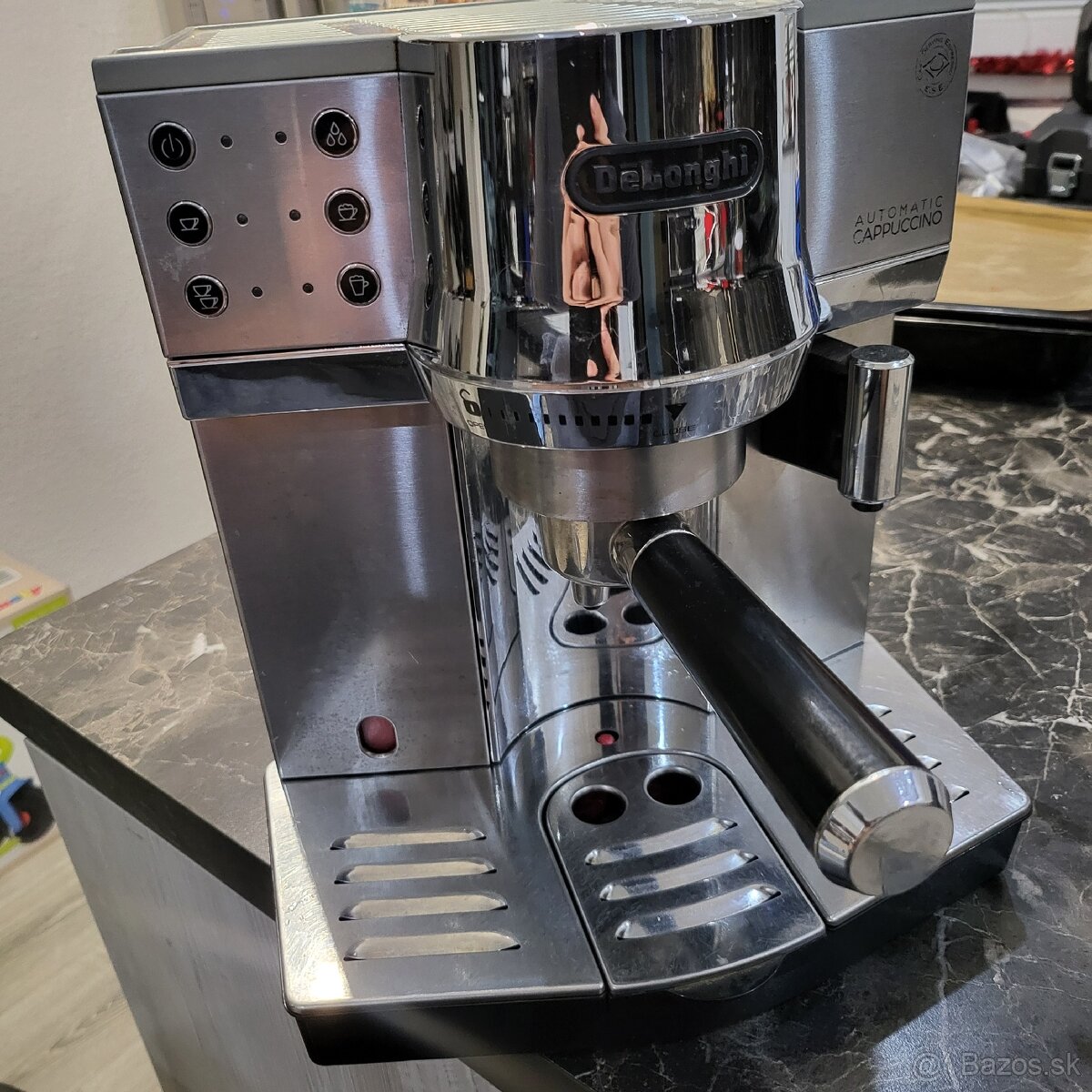 Kávovar DeLonghi EC850.M