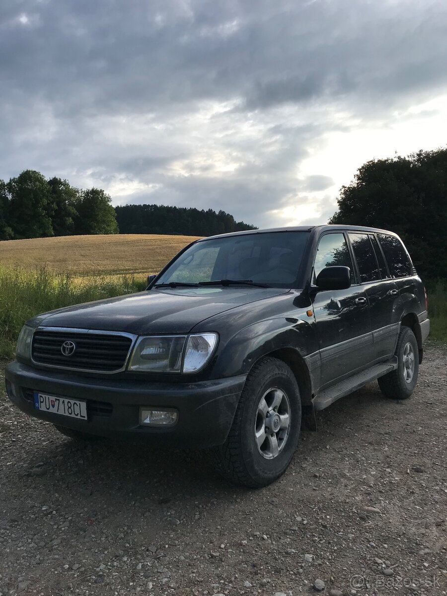 Toyota Land Cruiser 100 4.2 TD Manuál