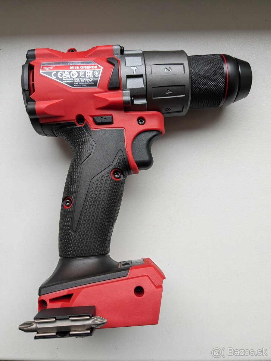 MILWAUKEE M18 ONEPD2 uťahovačka