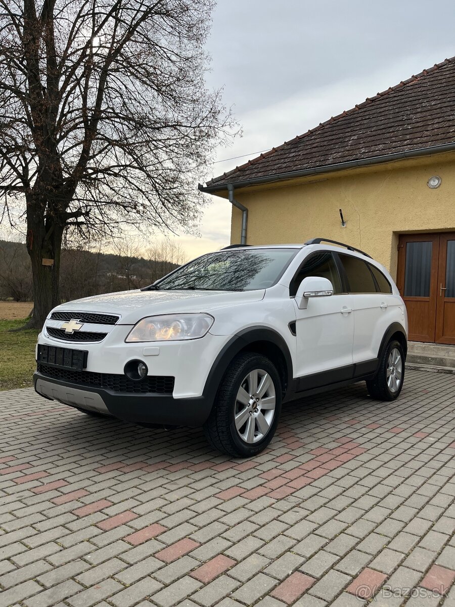 Chevrolet Captiva 2.0D 4x4 = Automat, 7miestne, 110kW =