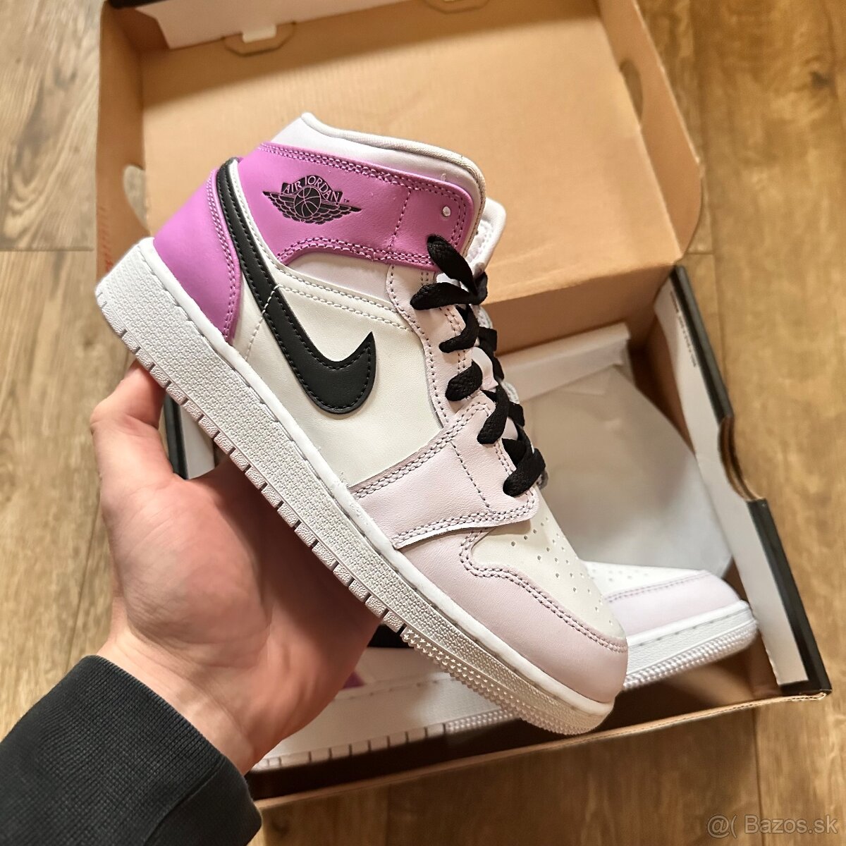 Air Jordan 1 Mid Barely Grape 37,5