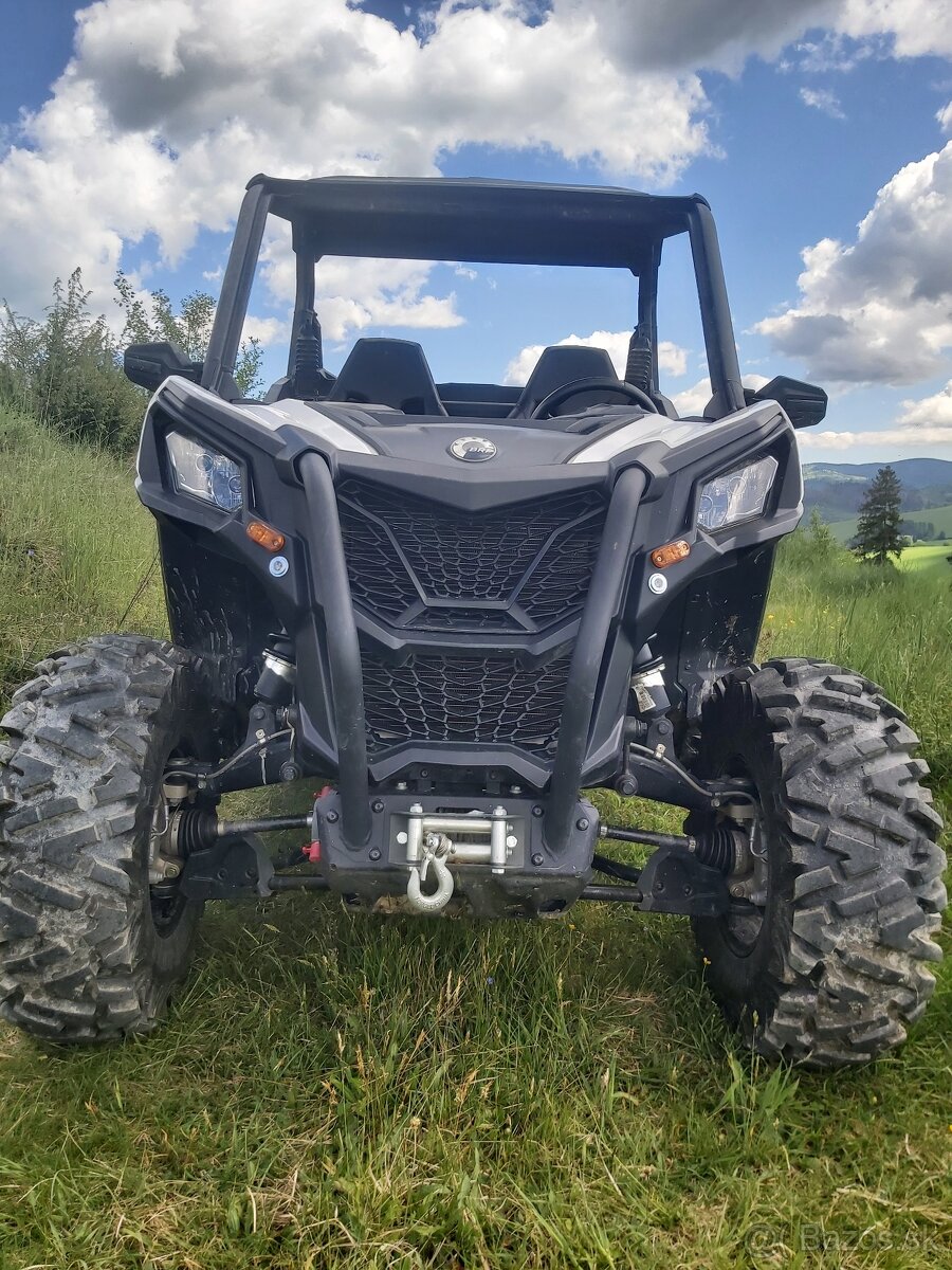 Can am maverick trail 800