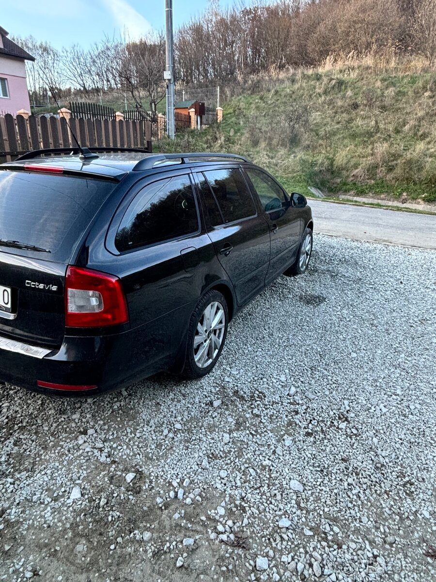 Predam škoda octavia II 2010 po facelifte 1.6 tdi 77 KW