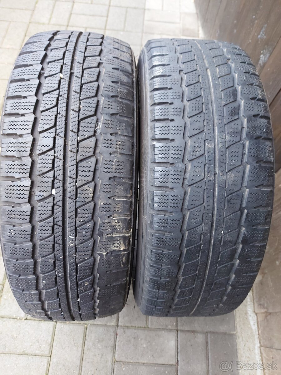 Predám zimné pneumatiky  225/65R16C