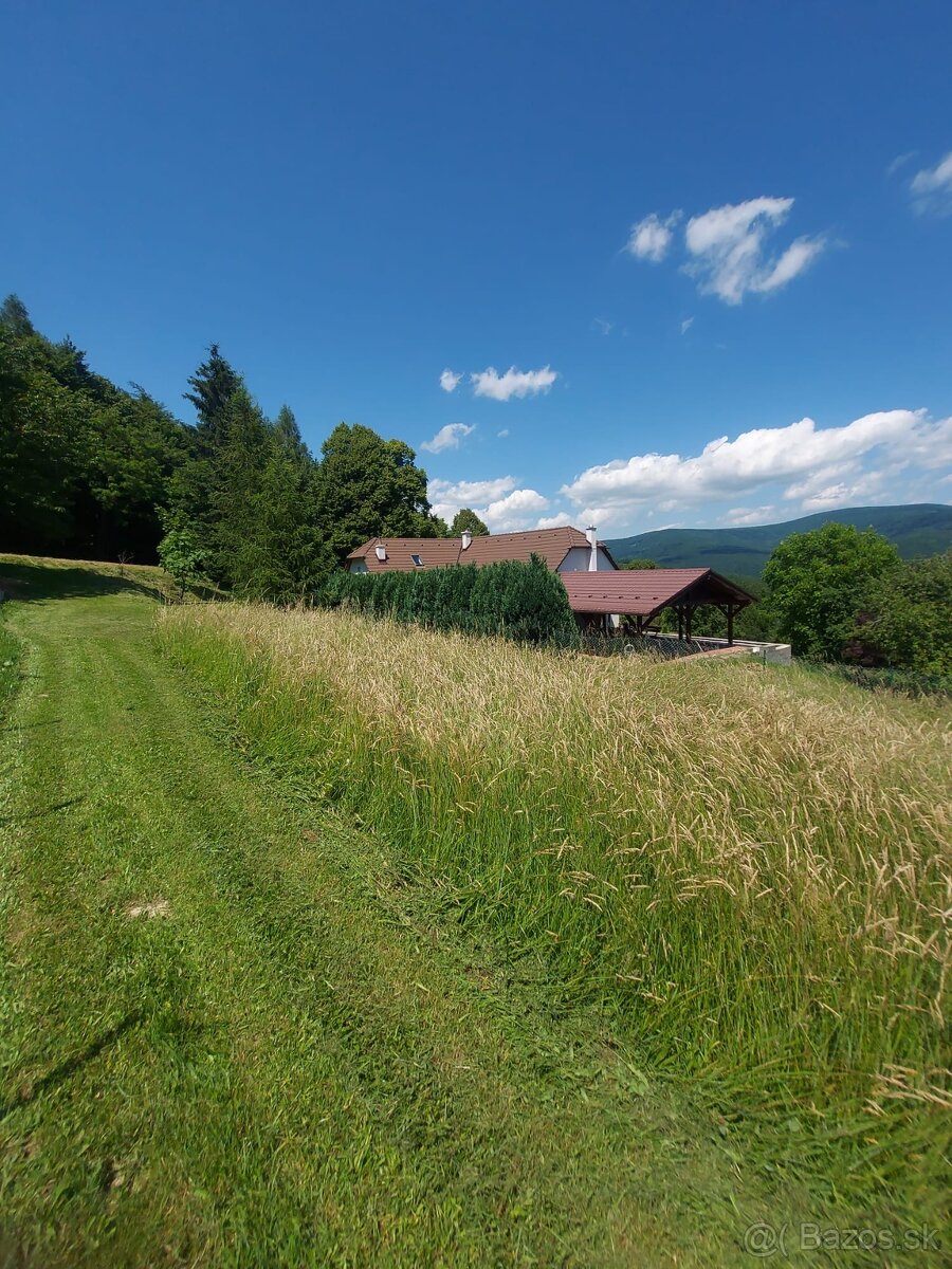 PREDAJ exkluzívneho RD - Stará Turá - časť Hlavina