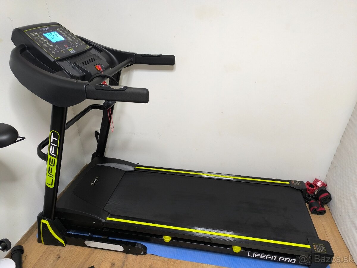 Bezecky pas lifefit TM 5300