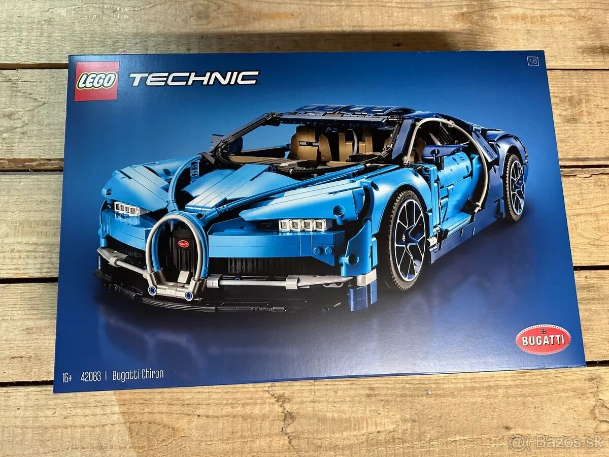 LEGO TECHNIC: Bugatti Chiron (42083)