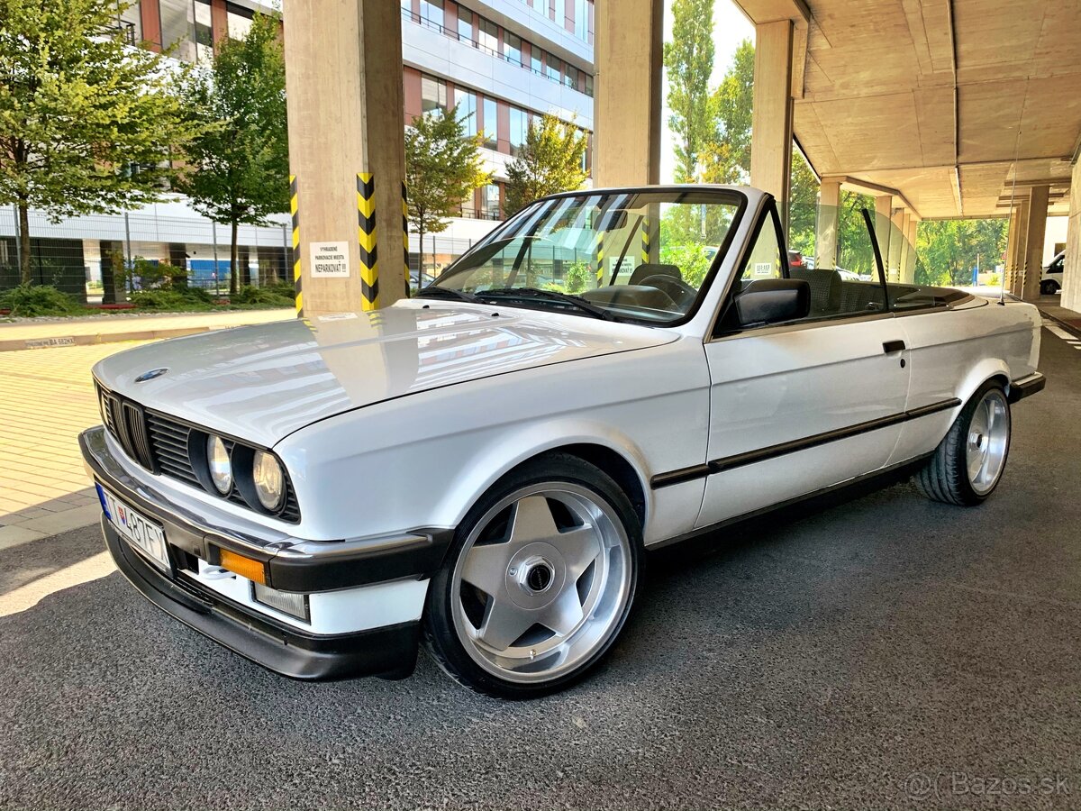 BMW E30 320 cabrio