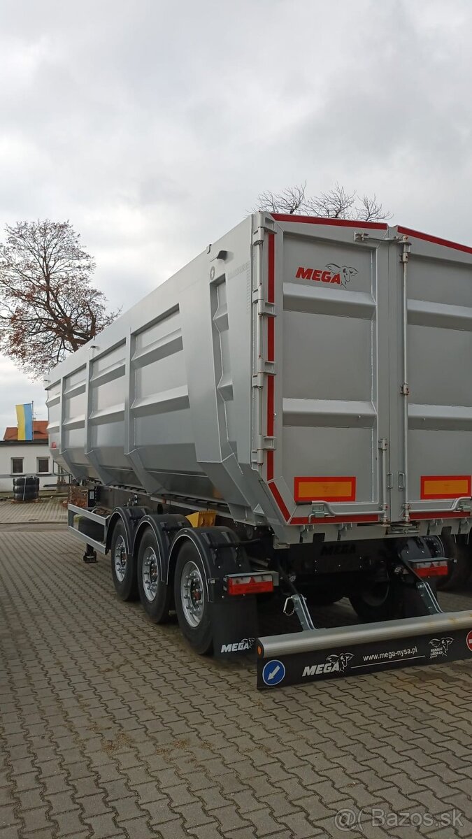 BENALU GROUP MEGA MAX 55 m³