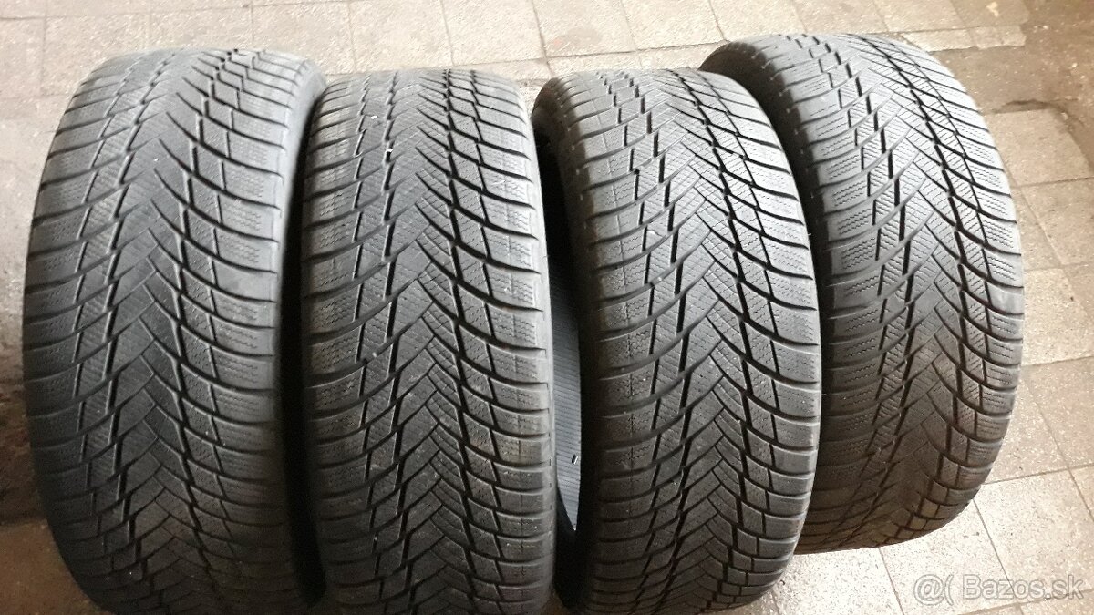 Bridgestone 245/45R20