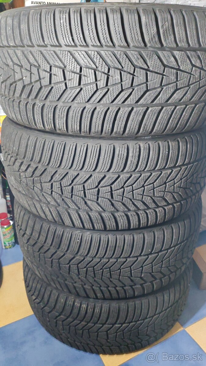 Zimné pneu Hankook 255/40 R20