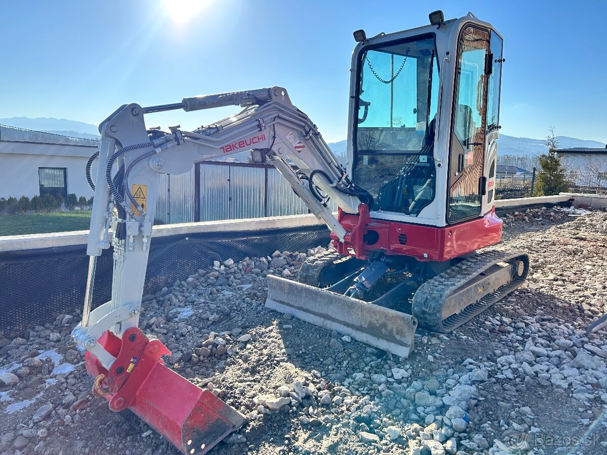 Takeuchi TB325r