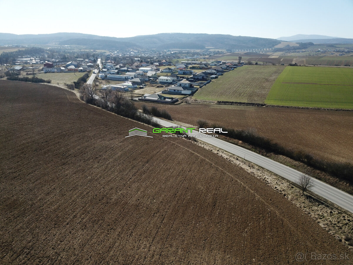 Predaj stavebný pozemok s rozlohou 8.914 m2, obec Malý Šariš