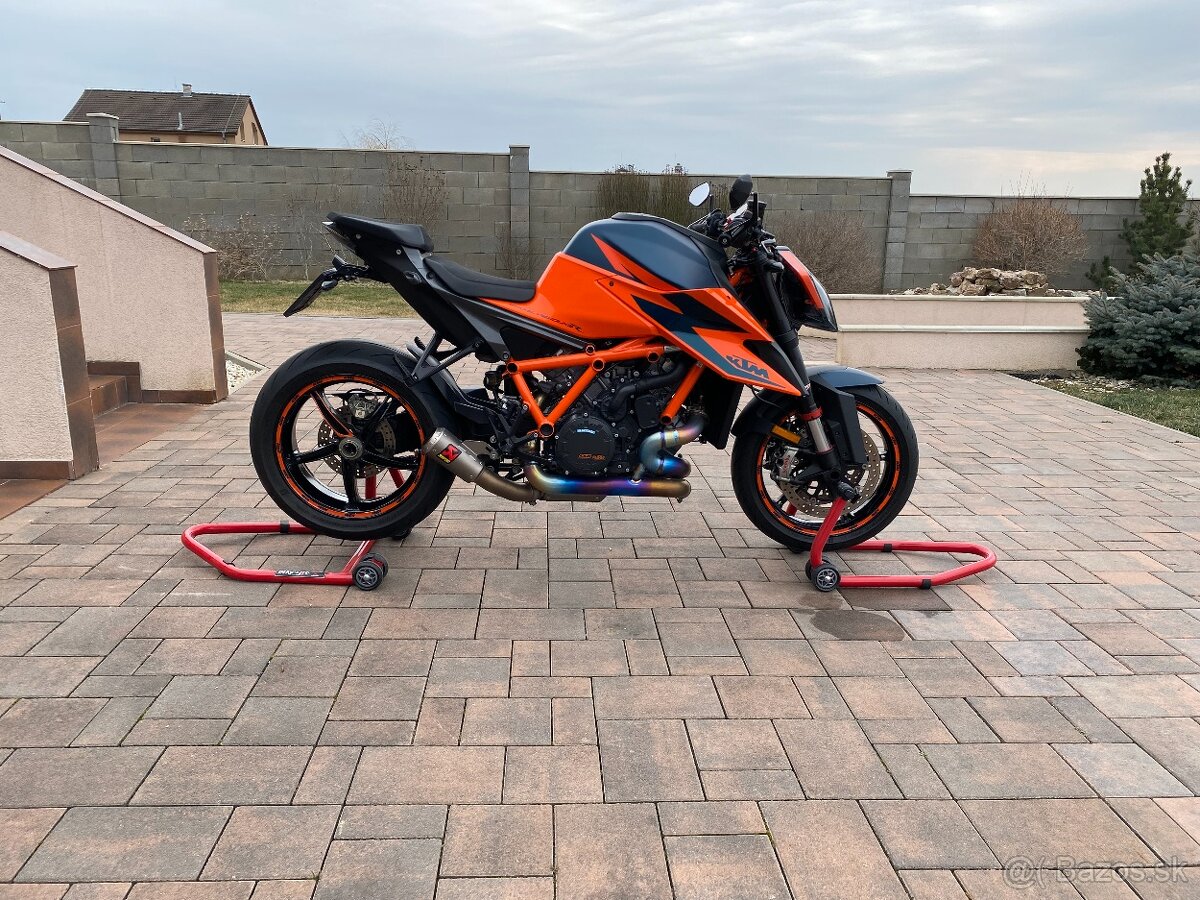 KTM 1290 Super Duke R