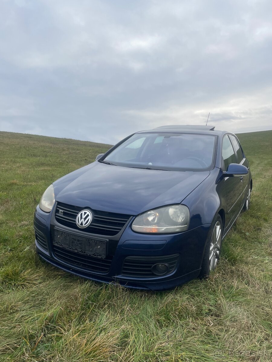 Volkswagen Golf 2.0 TDi