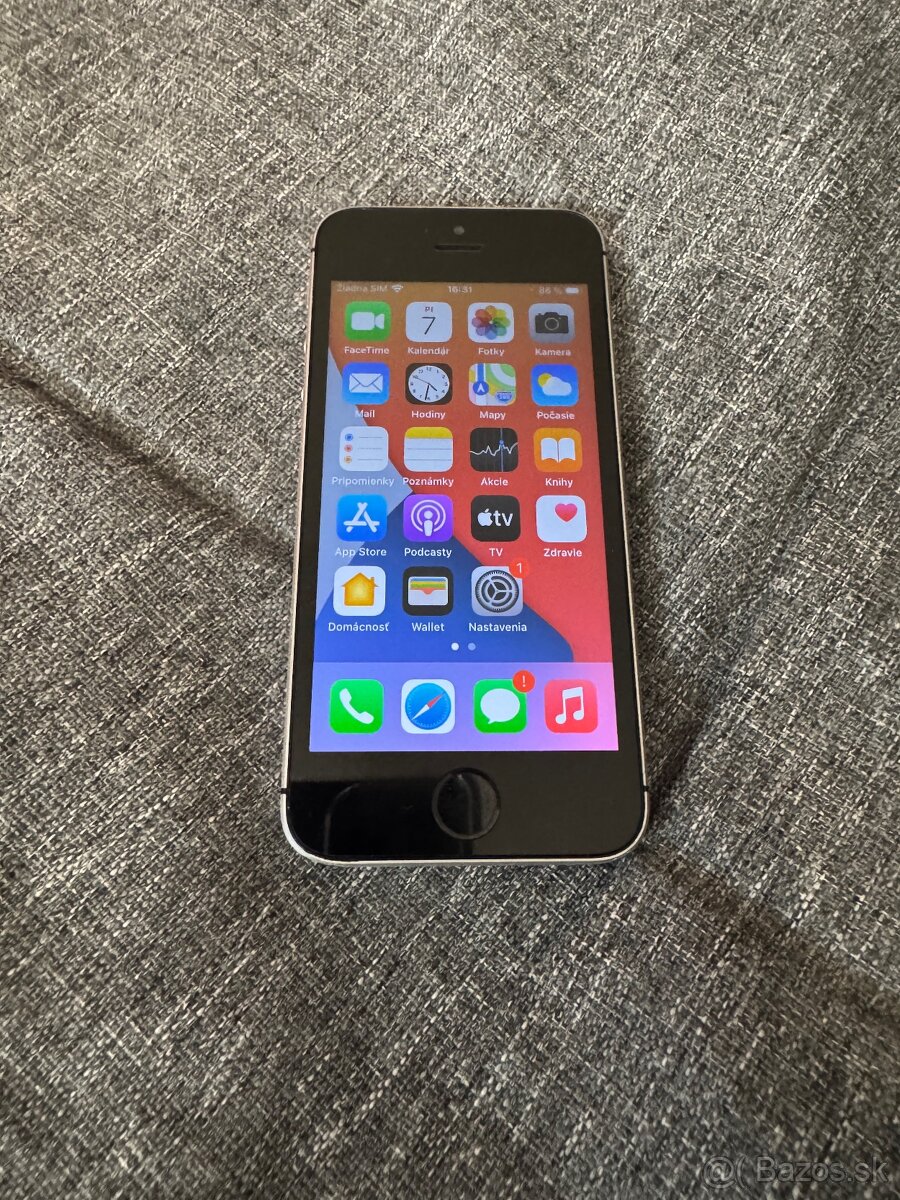 iPhone SE 64GB