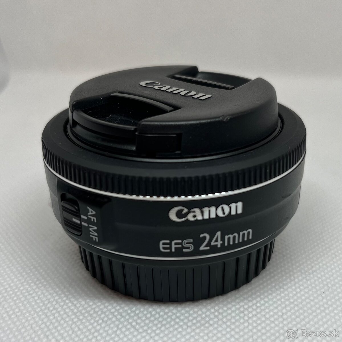 Canon EF-S 24mm 1:2.8 STM
