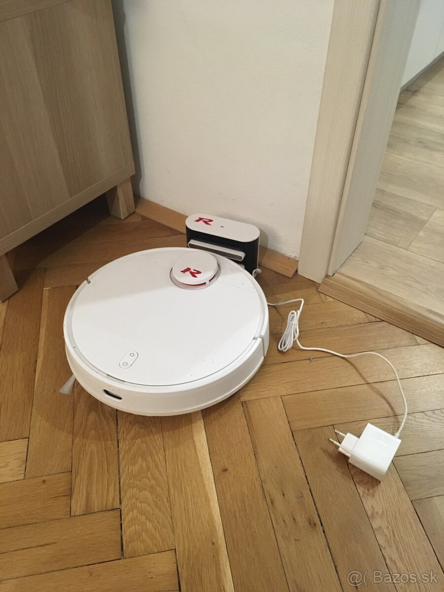 Xiaomi Mi Robot Vacuum Mop Pro White