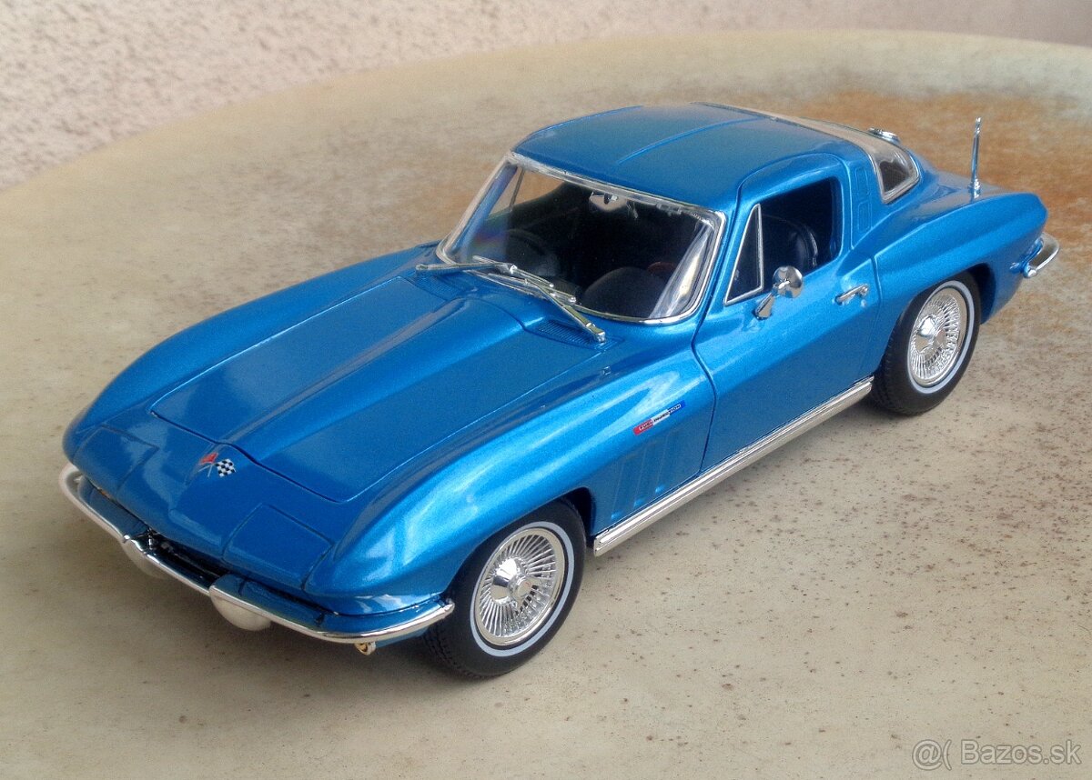 1:18 Chevrolet Corvette & Chevrolet Camaro