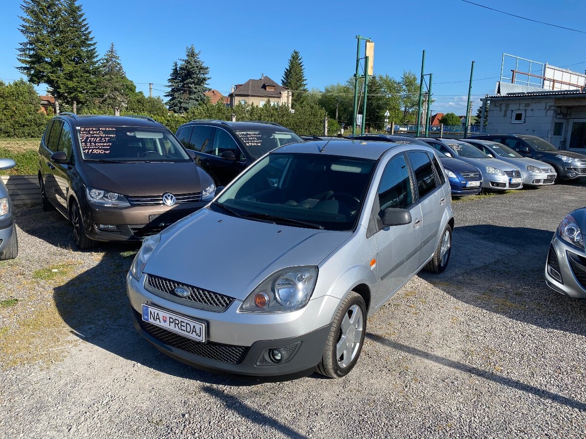 Ford Fiesta 1.4i 59kW Benzín, Rok výroby 2008, posilňovač