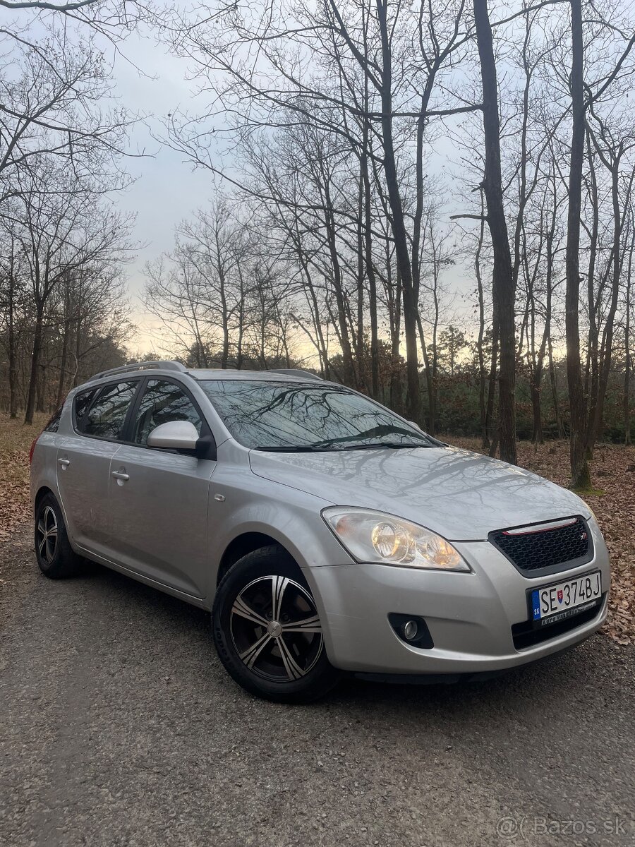 Kia Ceed 1.6 benzin 92 kW