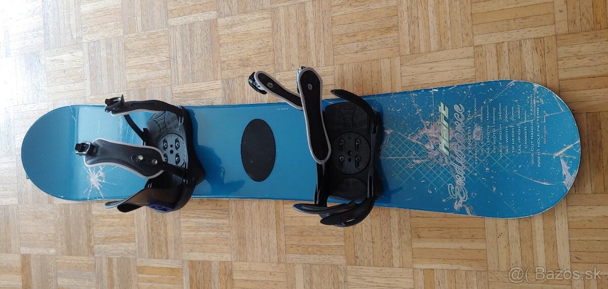 Snowboard 154 cm Hadt endurance