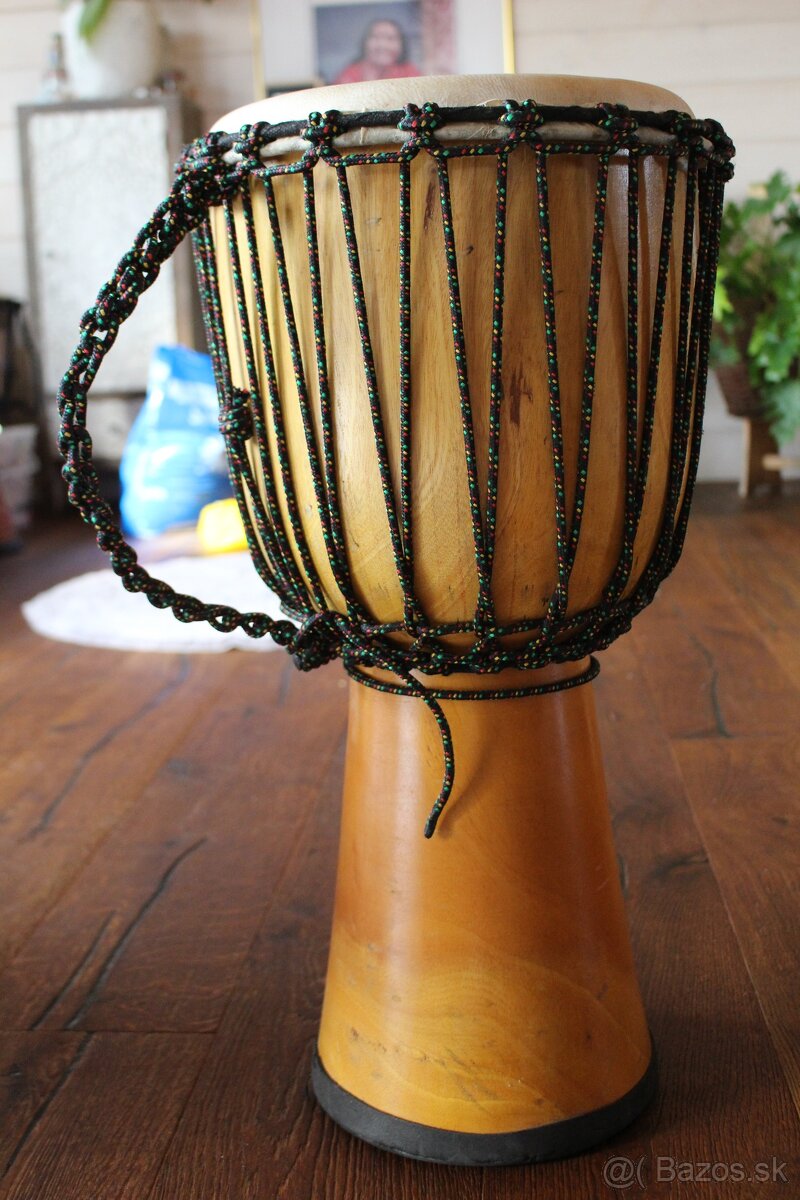 Djembe Mahagón výška 40cm + poukaz na kurz bubnovania