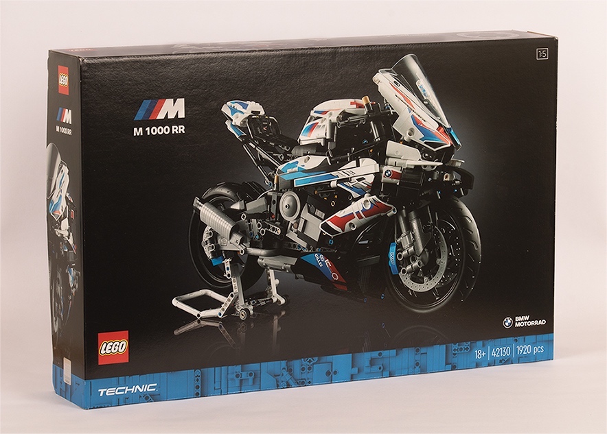 Lego technic 42130 BMW motorka