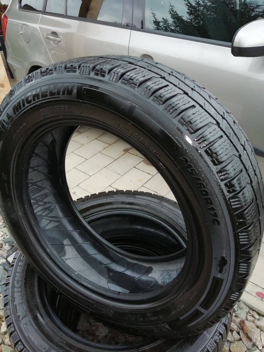 215/60 R17 C Michelin Dodávkové