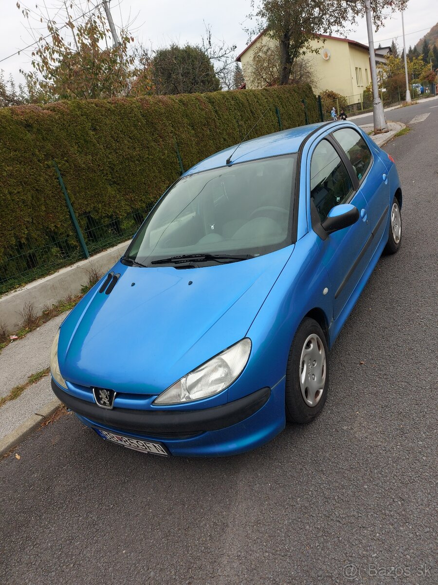 Peugeot 206