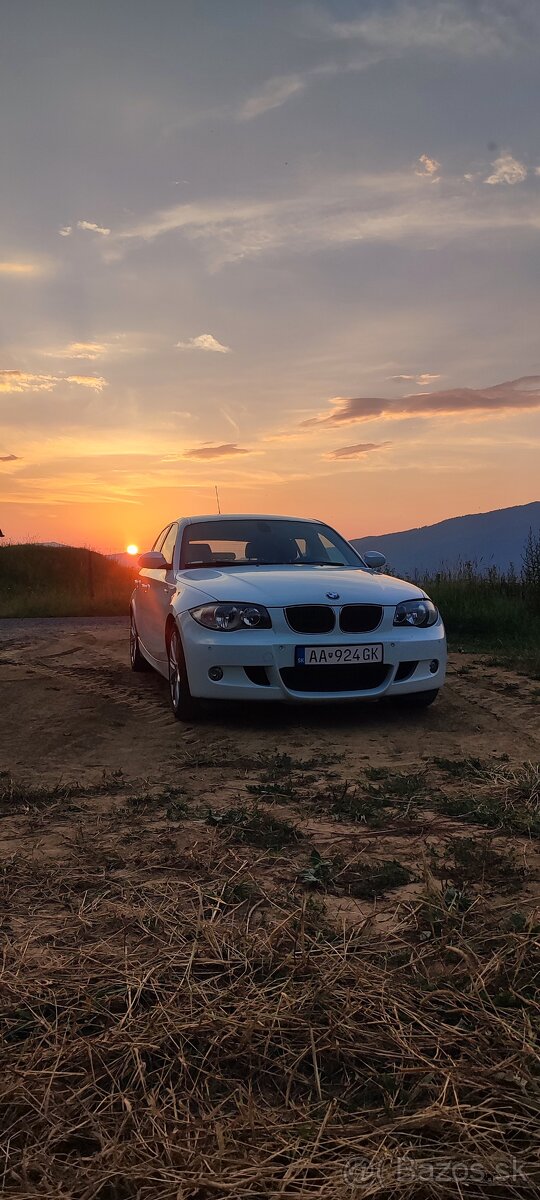 BMW 118i e87