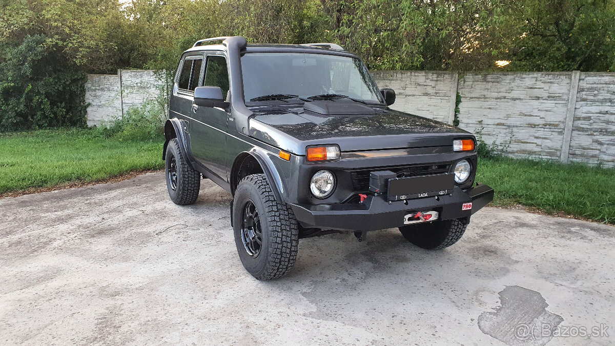 Lada Niva BRONTO, r. 2023, 1.majiteľ, 7000 km, NOVÉ v ZÁRUKE