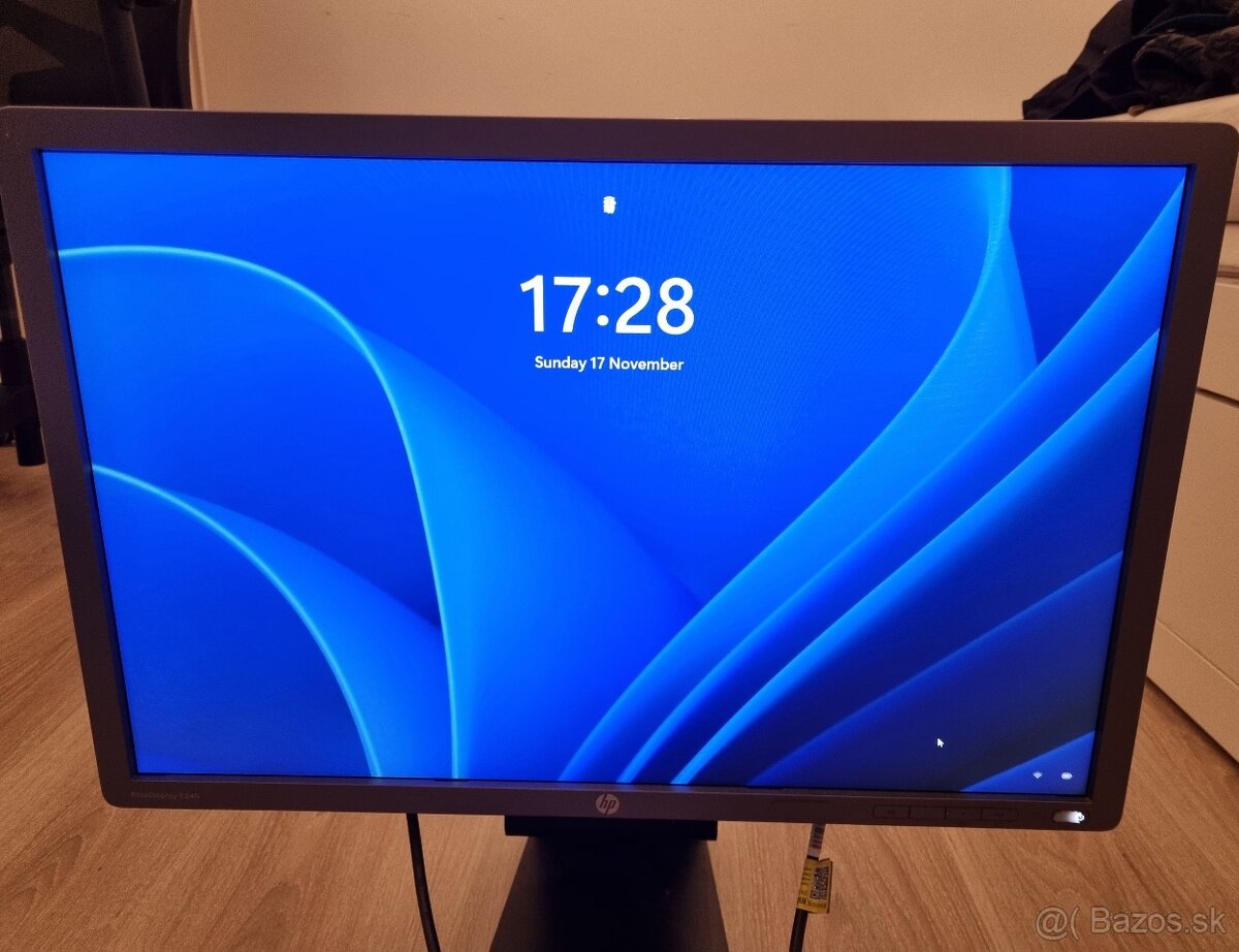 HP EliteDisplay E241i - 24" LCD monitor