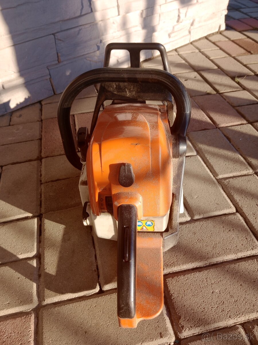 Motorová píla Stihl 390