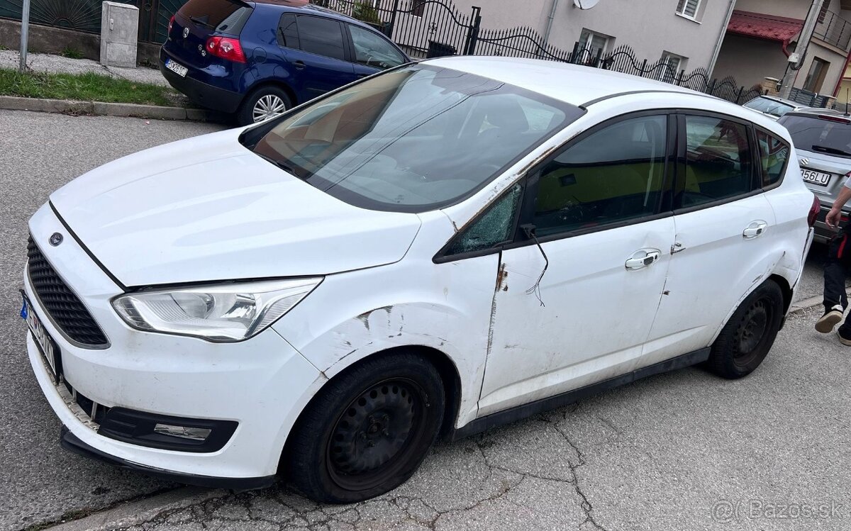 Ford C-max. 1.0 ecoBoost