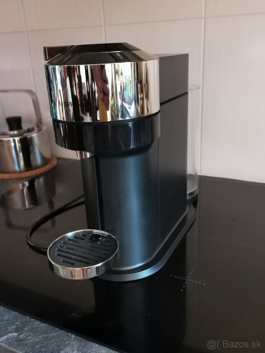 Nespresso Vertuo Next Deluxe Pure Chrome