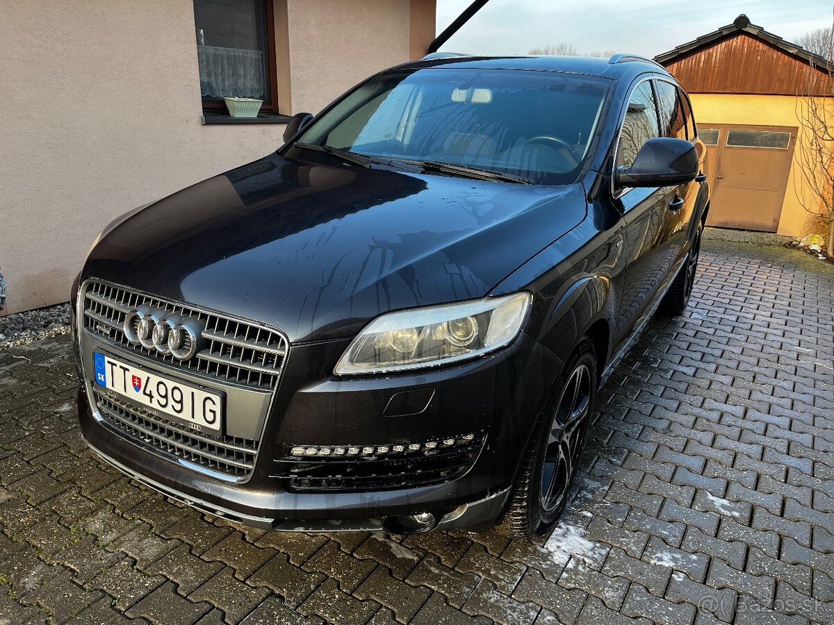 Audi Q7 s line