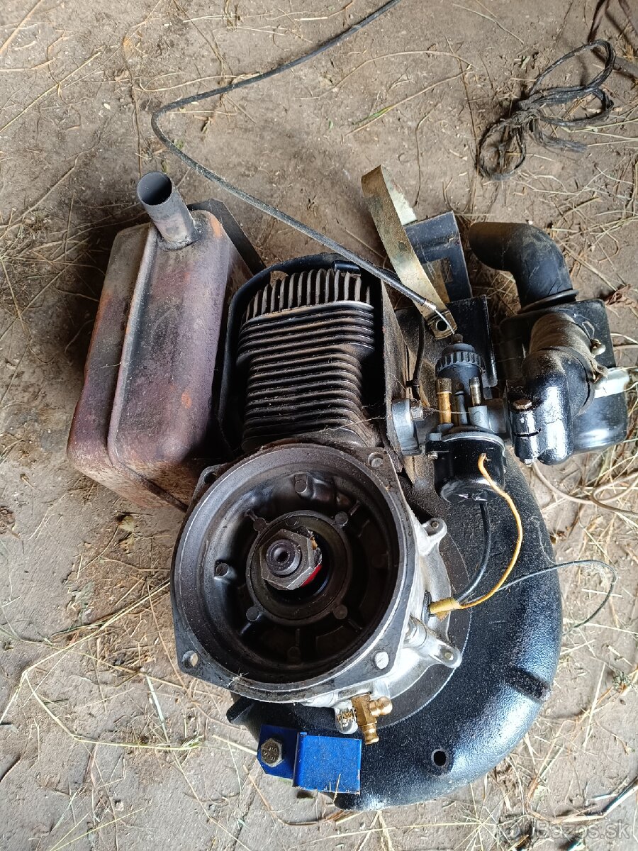 Motor mf 70