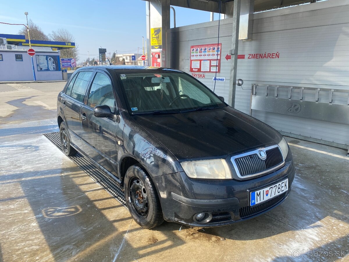 Škoda Fabia 1.2 Htp Hatchback