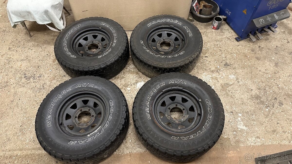 6x139,7 R15 Dotz Dakar