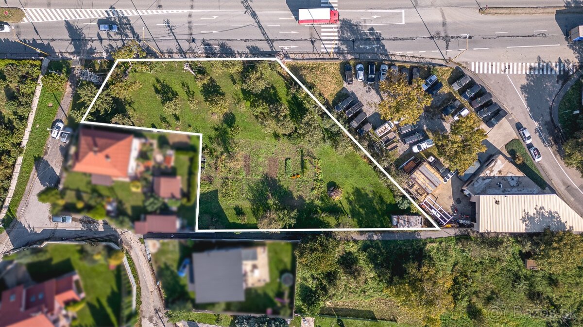 1 877 m² potenciálu, 3 nadzem. podlažia,parking, zeleň,Barca