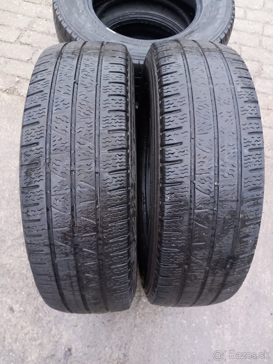 Zimne pneumatiky 215/75R16C