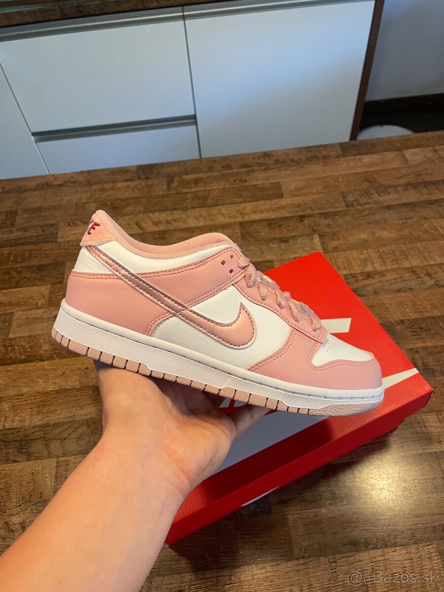 Nike Dunk Low Pink Glaze