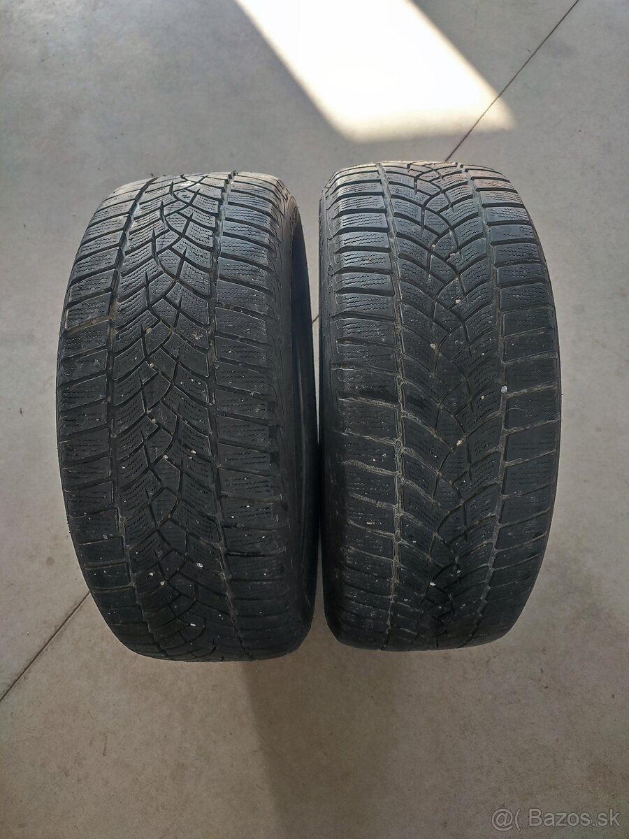 Zimné pneumatiky 215/55 R16