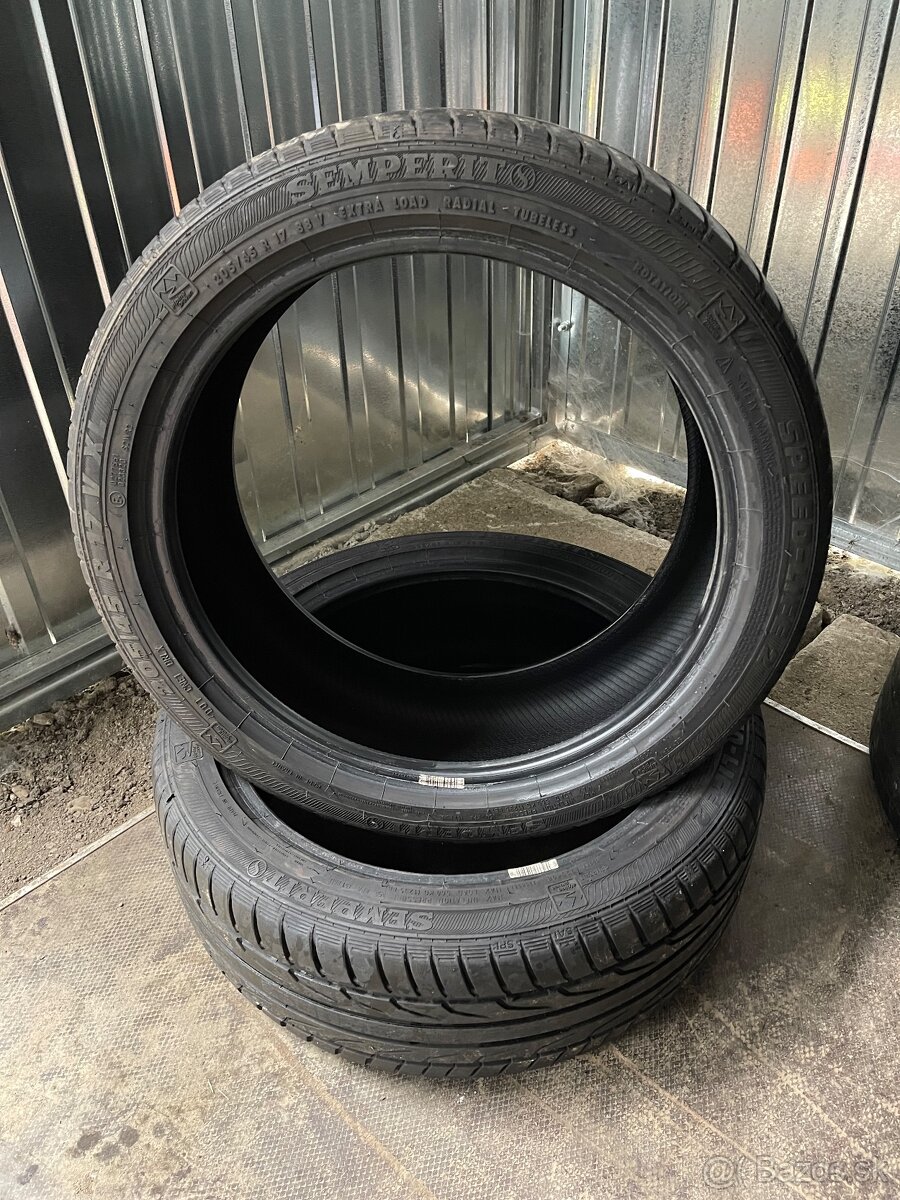 Predám letné Semperit 205/45 R17 rok 2019