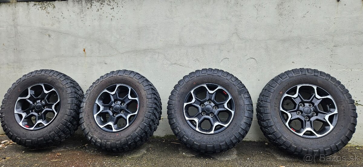 Jeep WRANGLER Rubicon 255/75r17