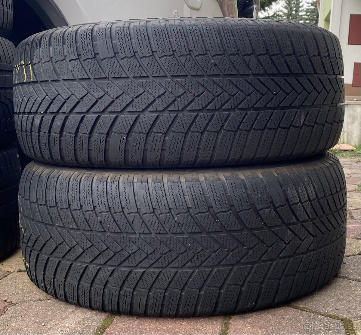 Bridgestone 255/55 R18 190V M/S Blizzak LM005