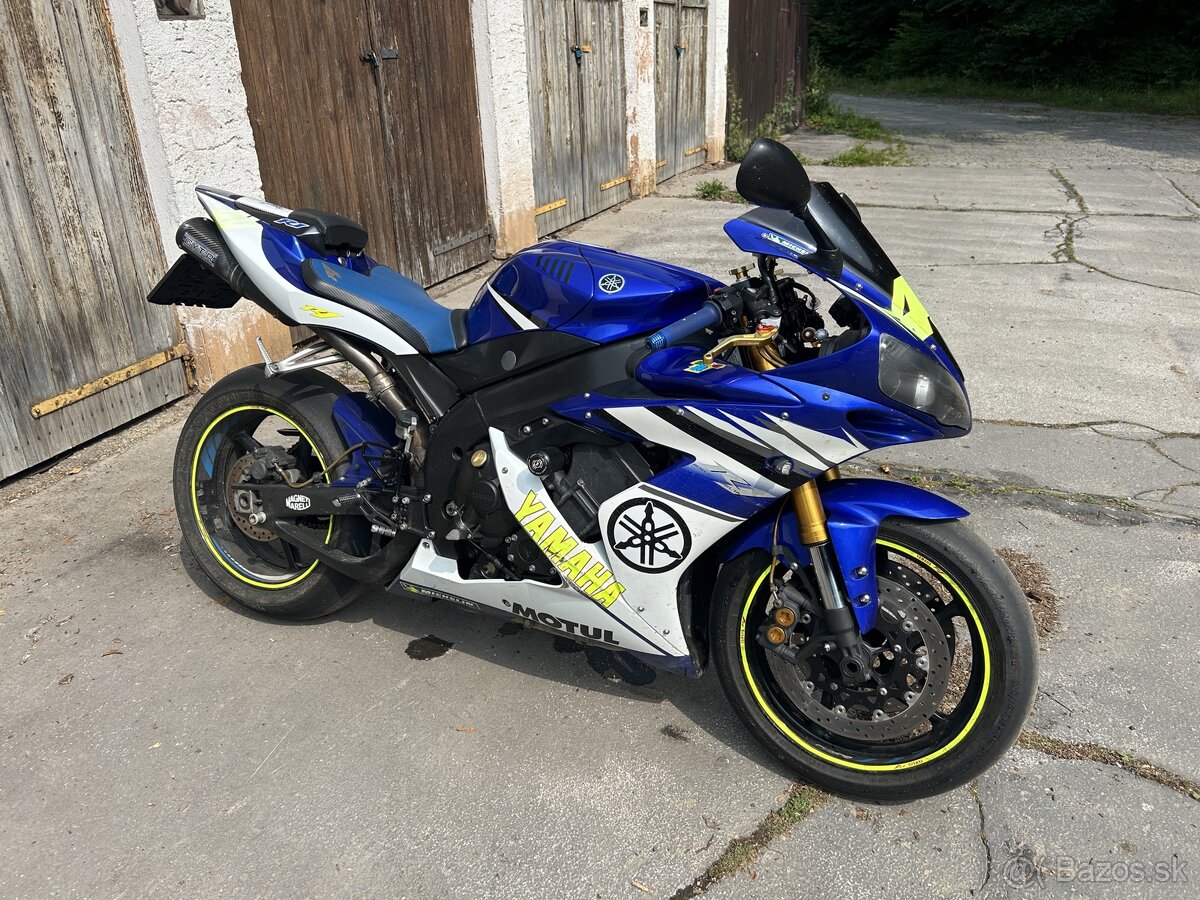 Yamaha YZF - R1