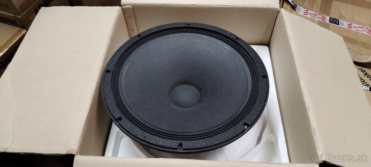 Celestion bx 15"